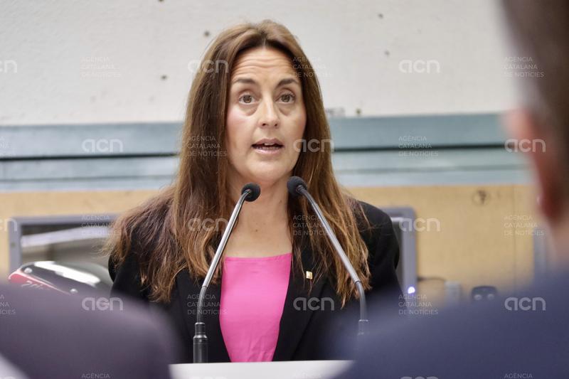 Niubó avisa els sindicats que el complement de 500 euros està "fora de l'abast" del Departament