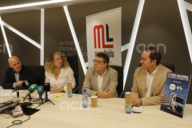 El sector del transport d'animals vius debatrà a Lleida sobre els reptes en bioseguretat i benestar animal
