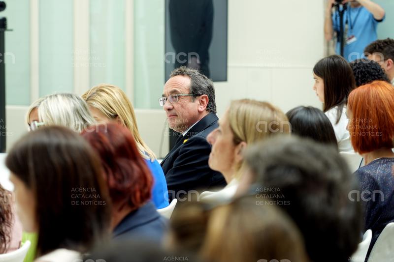 La salut mental i l'accés a psicòlegs, principal consens dels estudiants del projecte educatiu del Parlament