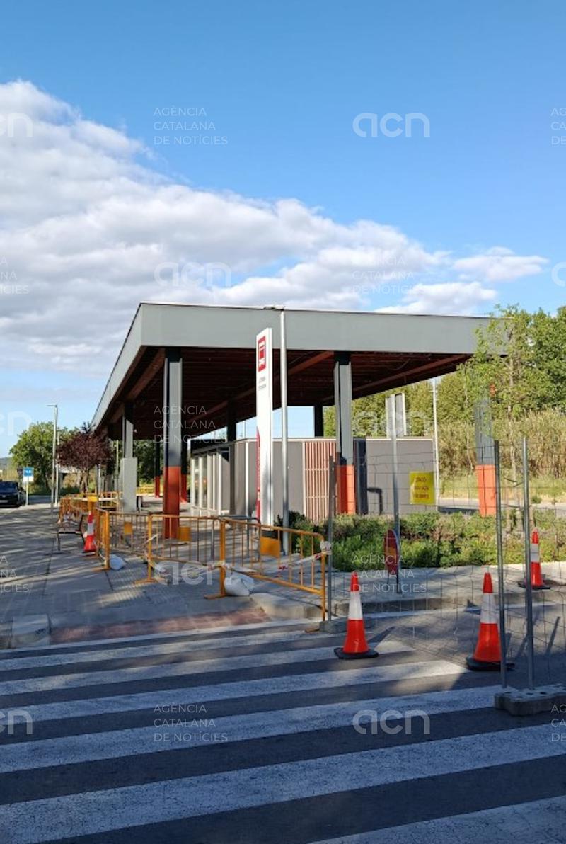 Reobren l'estació d'autobusos de la Bisbal d'Empordà, tancada per les destrosses de les ventades
