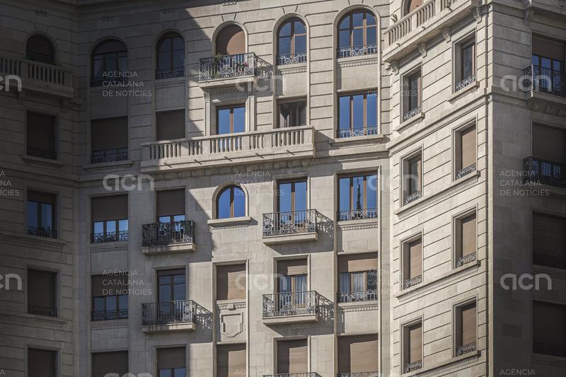 El 65% dels barcelonins viu en zones on una llar mitjana no pot pagar la hipoteca d’un pis