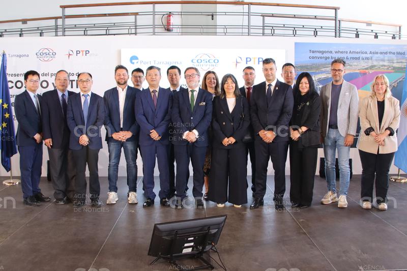 La quarta naviliera del món convertirà el Port de Tarragona en el seu node de mercaderies al Mediterrani