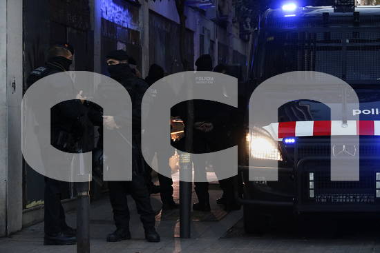 L’Audiència de Barcelona arxiva el cas de dos mossos acusats de fals testimoni i denúncia falsa contra dos periodistes