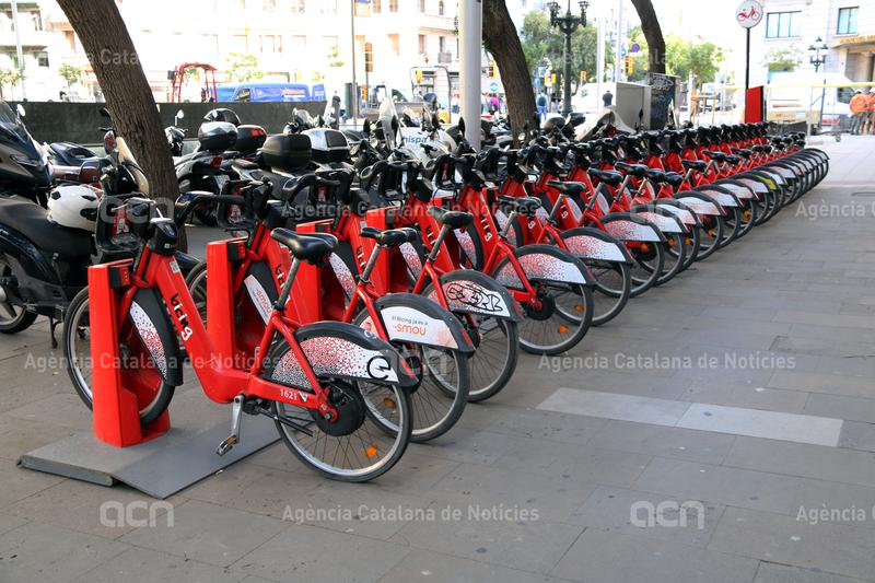 Barcelona eliminarà el 2027 les llicències de les bicicletes d'ús compartit de plataforma i potenciarà el Bicing