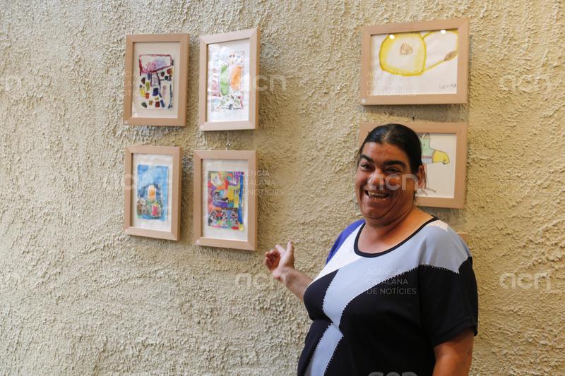 L'Associació Alba crea 'La Divergent' per professionalitzar i impulsar el talent artístic de persones amb discapacitat