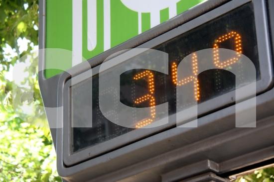 Un estudi constata que l'exposició al fred i a la calor condicionen la mida fetal en el primer trimestre de l'embaràs