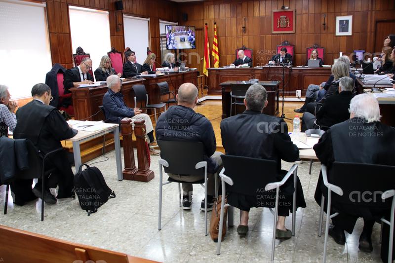 Torrell assegura que Prat li va ordenar com fer els contractes de Manté i Batesteza i Ventura l'acusa de mentir