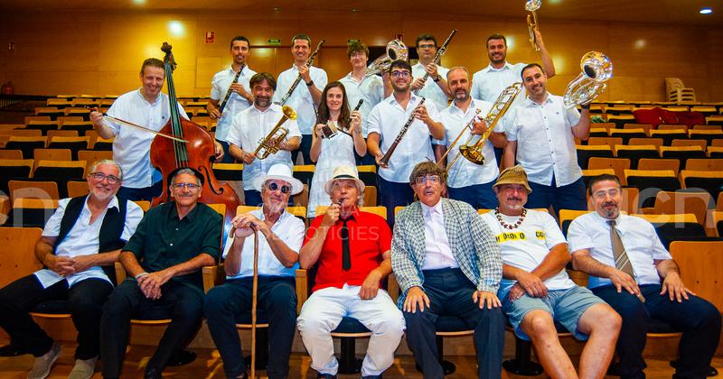 Quico el Célio, el Noi i el Mut de Ferreries s’uneixen a Marcel Casellas i la Cobla Reus Jove al disc 'Jota x cobla'
