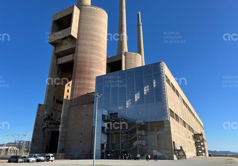 La Generalitat comprarà les Tres Xemeneies per impulsar-hi activitat econòmica vinculada al Catalunya Media City