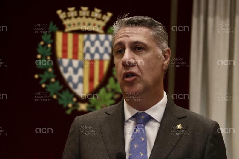 Irídia denuncia Albiol a la fiscalia de delictes d'odi per dir "escòria humana" a un detingut i revelar el seu orígen