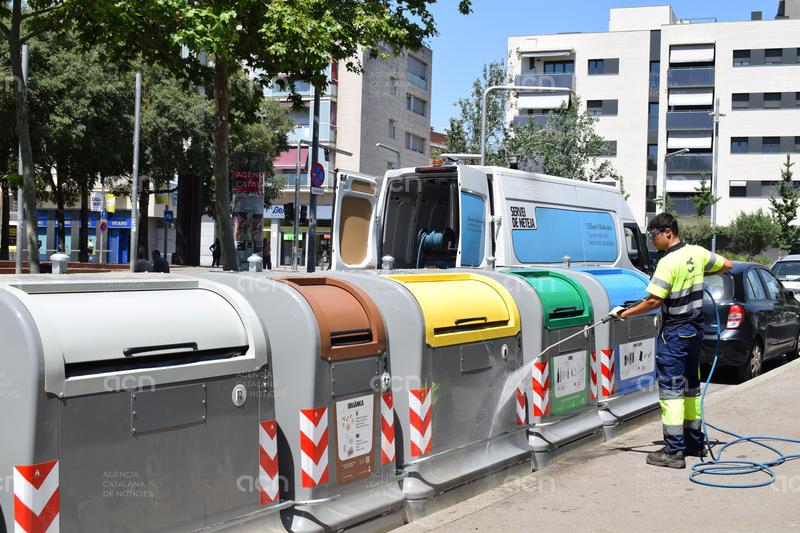 Viladecans renova 1.300 contenidors de residus per incentivar la recollida selectiva