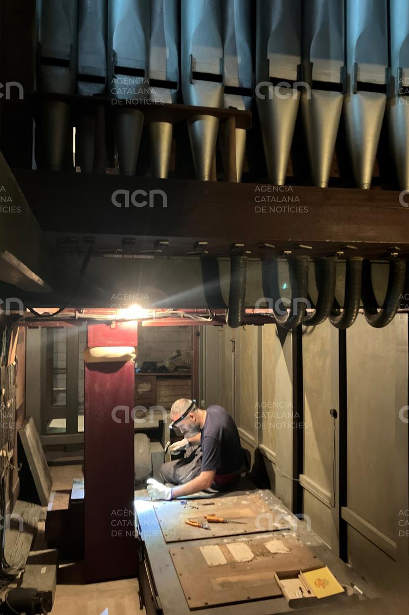 Comencen els treballs de restauració de l'orgue de Santa Maria dels Turers de Banyoles