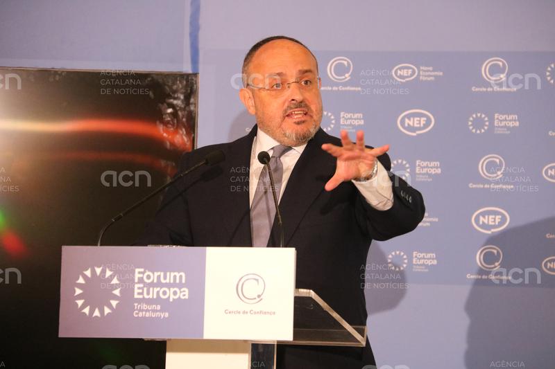Fernández avisa d'un "procés espanyol" i acusa el PSOE d'actuar de forma "il·legal" al Congrés com "Forcadell o Borràs"