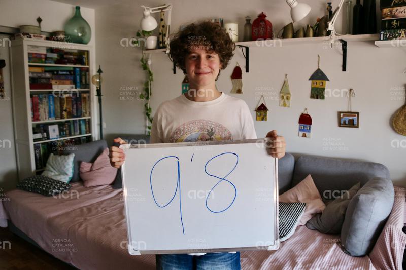 Un dels quatre alumnes amb un 9,8 a les PAU reivindica la pública: “És sinònim de qualitat i s’ha de cuidar”