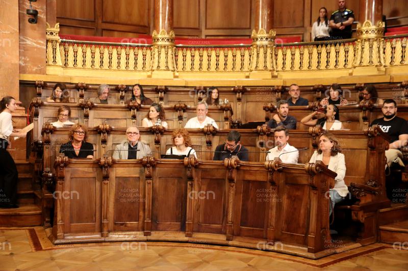PSC i Junts aproven una proposició del PP per posar pistoles Taser a disposició de la Guàrdia Urbana aquest mandat