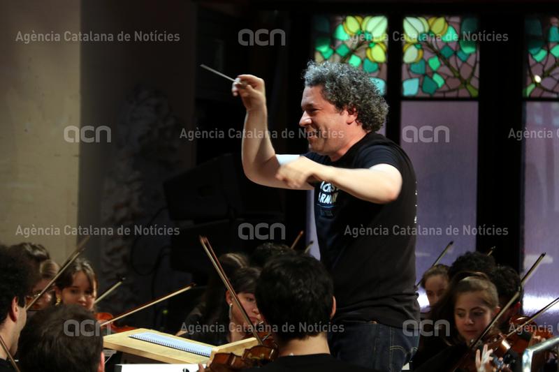 Ajornat pels terratrèmols el concert de Gustavo Dudamel i la Simfònica Nacional Juvenil de Veneçuela a l'Auditori