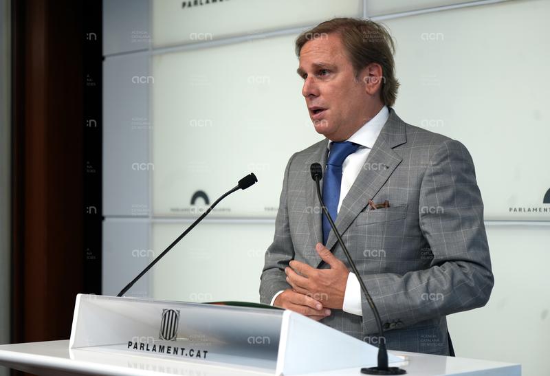 Vox avisa el PP que "amb el separatisme no es pot negociar" després que Feijóo obri la porta a pactar amb Junts