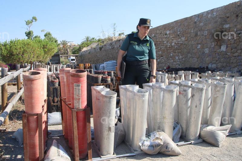 Un dispositiu de la Guàrdia Civil supervisa el control pirotècnic del Concurs de Focs de Tarragona del matí a la nit