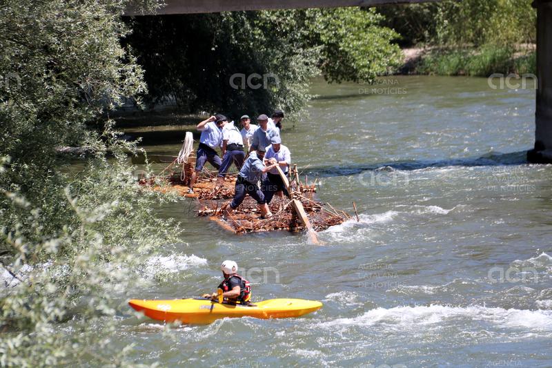 Els raiers de la Pobla de Segur desafien la Noguera Pallaresa en una 48a edició marcada per la calor