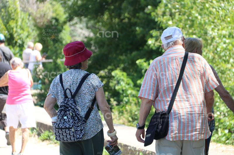 L'Ajuntament de Barcelona activa la fase d'alerta per avisos de calor molt intensa durant dimecres i dijous