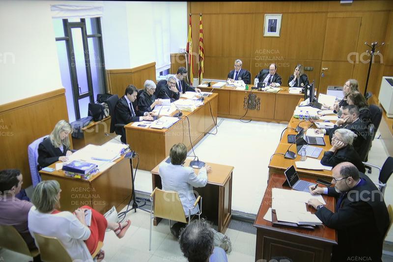 Cabezas desvincula Argimon del retard en la vacunació de policies espanyols i defensa prioritzar els majors de 60 anys