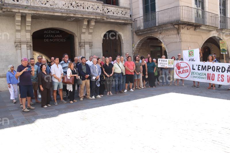 Preparen un formulari perquè la gent pugui presentar al·legacions al pla d'energies renovables del Govern