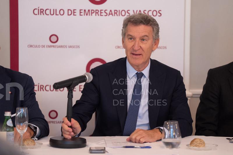 Feijóo respecta la sentència del TJUE sobre l'amnistia, però diu que "no converteix en veritat les mentides de Sánchez"