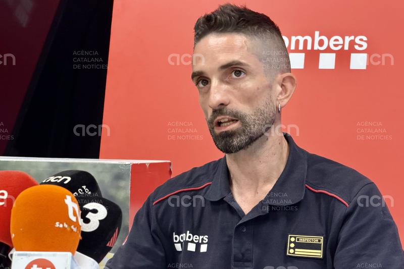 Els Bombers alerten que el risc d'incendis es mantindrà els pròxims dies i que cada jornada hi ha un efecte "acumulatiu"