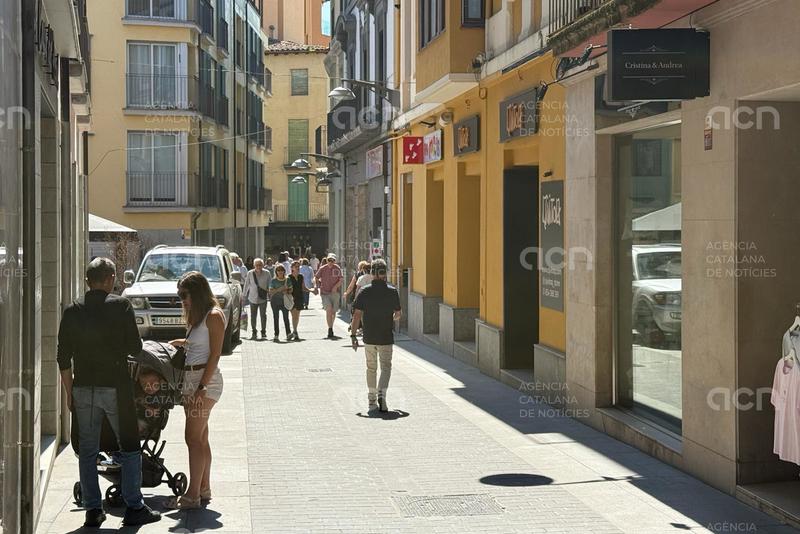 Olot estén el pla d'usos del nucli antic a la resta de la ciutat per evitar la concentració de negocis concrets 