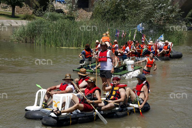 La Transsegre suspèn finalment les baixades de barques per les restriccions del Pla Alfa