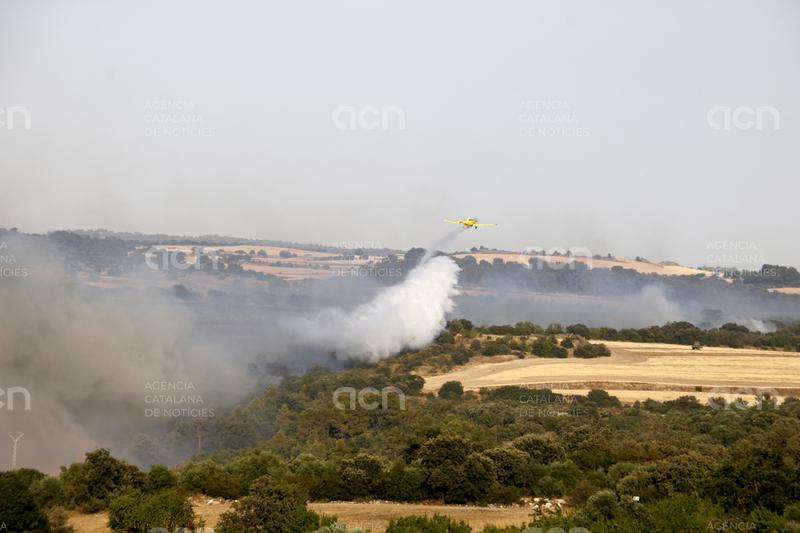 Estabilitzat novament l'incendi de Guimerà després de la represa que ha obligat a confinar 21.000 persones