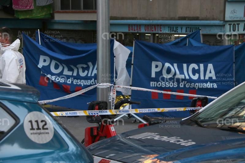 L'habitatge es manté com a primer problema dels barcelonins però la inseguretat retalla distàncies en segona posició