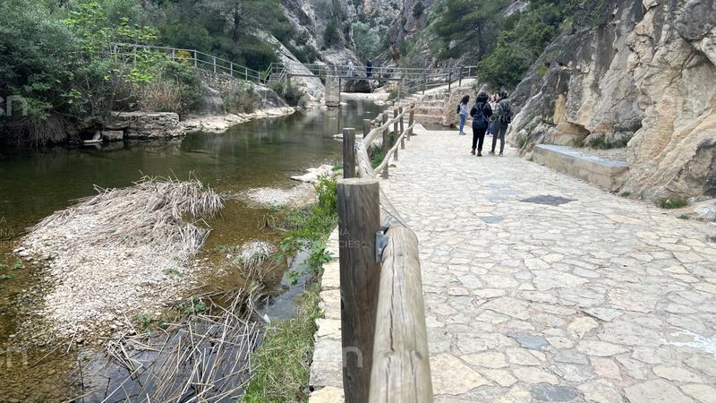 L'Ajuntament de Gandesa decreta dos dies de dol per la mort d'una menor a la zona de banys de la Fontcalda