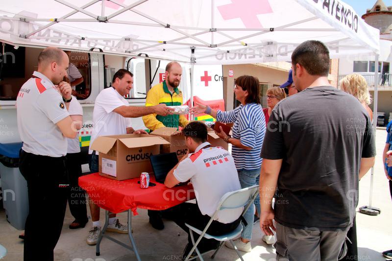 Un veí evacuat per l'incendi d'Aiguamúrcia: "Vivim en un paradís que és un polvorí"