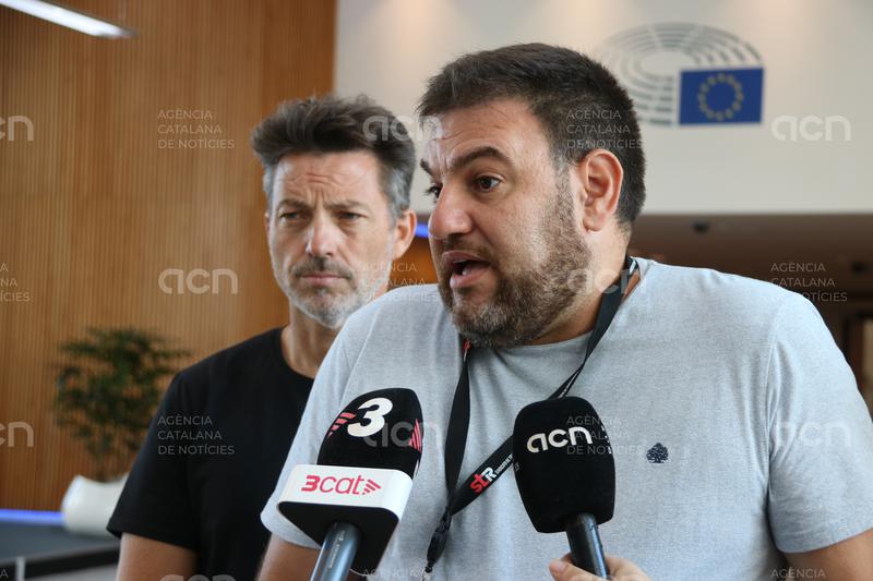 Els treballadors de Dow reclamen des de Brussel·les protegir la petroquímica de Tarragona davant els acomiadaments