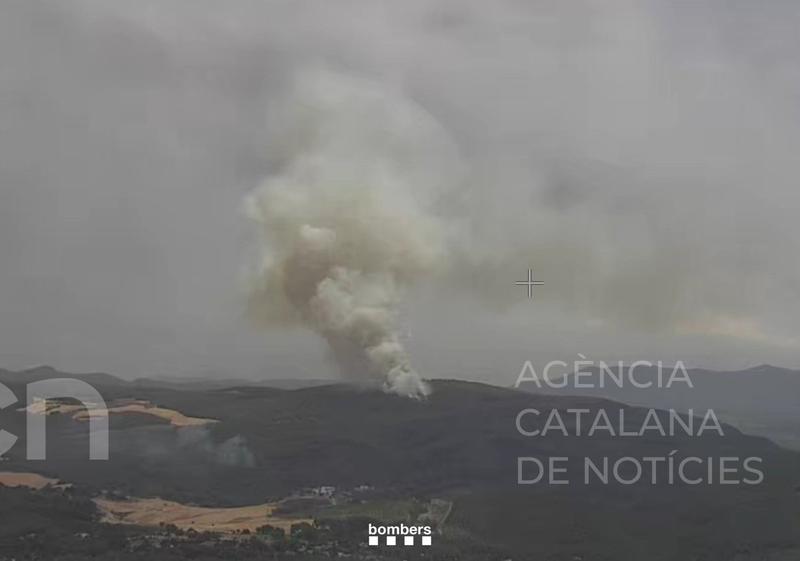 El foc de Sant Quirze Safaja afecta 97 hectàrees de superfície forestal, 37 dins del PEIN dels Cingles de Bertí