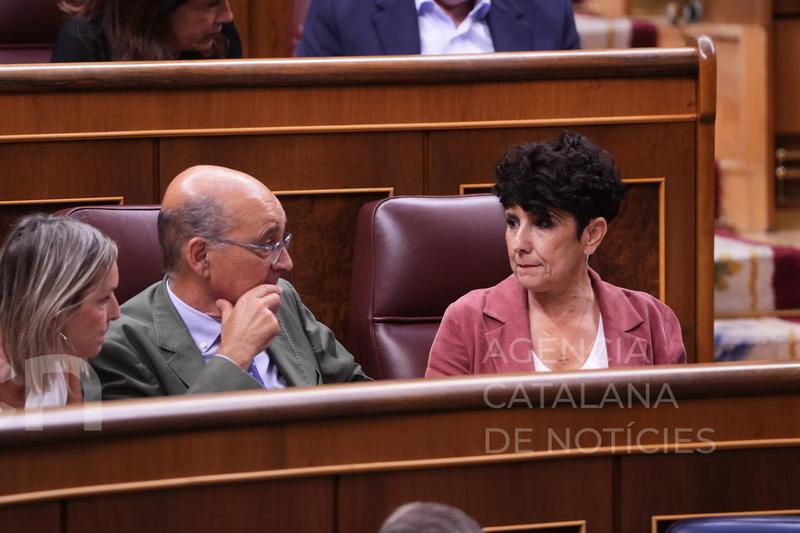 El PNB i Bildu celebren l’aval del TJUE a l’amnistia i demanen als tribunals espanyols que “moguin fitxa” i l’apliquin