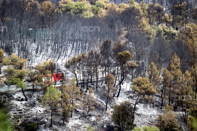 S'aixequen les restriccions per l'incendi de Sant Quirze Safaja i només es manté el confinament del centre de menors