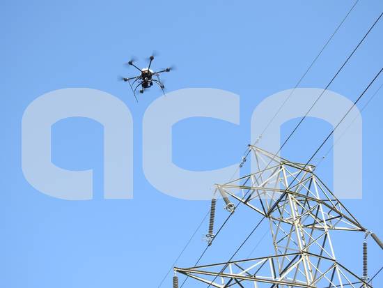 REE demana a la gran indústria que aturi dues hores l'activitat per una caiguda sobtada de la producció eòlica