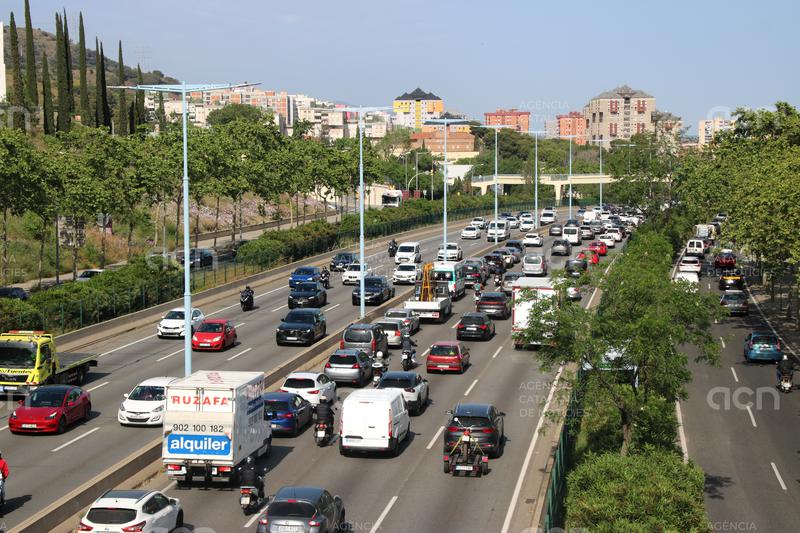 Barcelona instal·larà amortidors d'impacte per a motoristes en punts com sortides de les rondes o la Gran Via