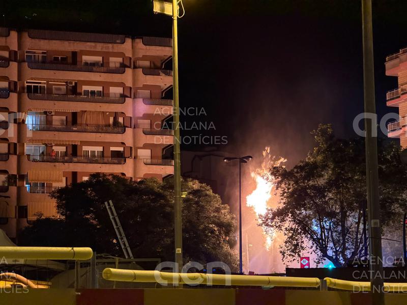 Vuit ferits, dos dels quals greus, per una deflagració de gas als accessos del metro a la plaça de Sants de Barcelona