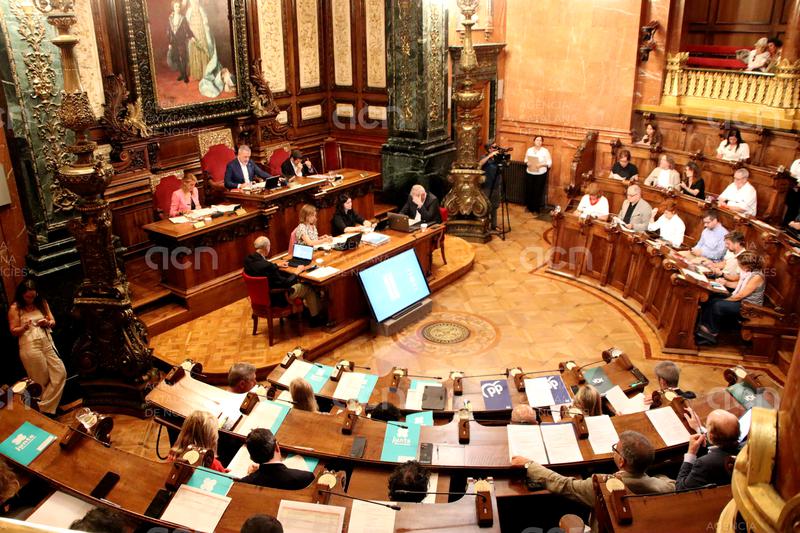Barcelona rebutja la sentència del Suprem sobre la retolació dels centres i expressa suport a l'escola en català