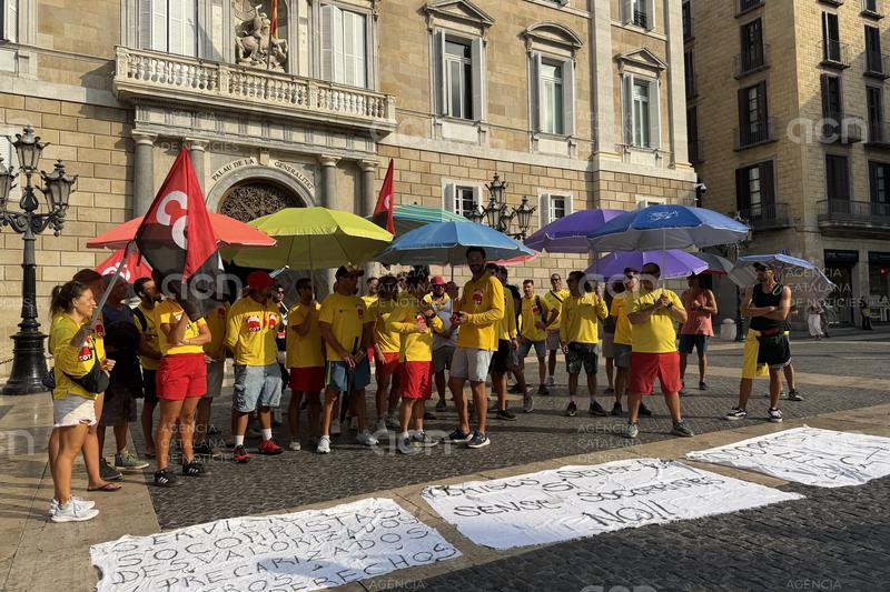 Els socorristes reclamen “més recursos” a les administracions per poder oferir un servei “digne i segur”