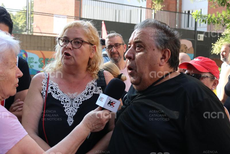 La família de la treballadora de la neteja morta l’estiu passat demanda l’Ajuntament de Barcelona i l’empresa