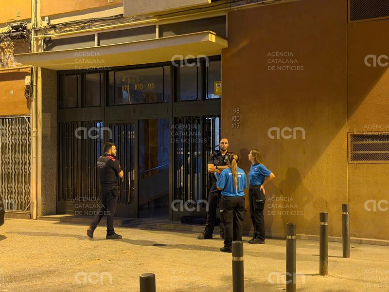 Detenen un home relacionat amb la mort violenta d'una dona aquest dimarts a Barcelona