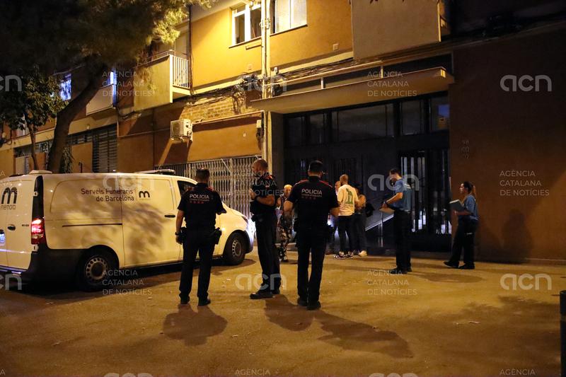 La dona morta per la seva parella a Sant Martí havia estat detinguda fa dues setmanes per agressió a l'home i als fills