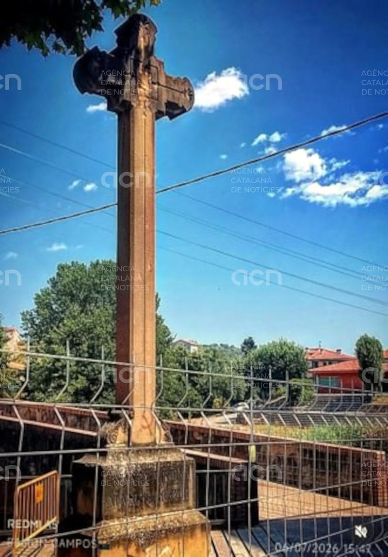Abogados Cristianos porta als tribunals la retirada de la Creu del Pont Vell de Gironella