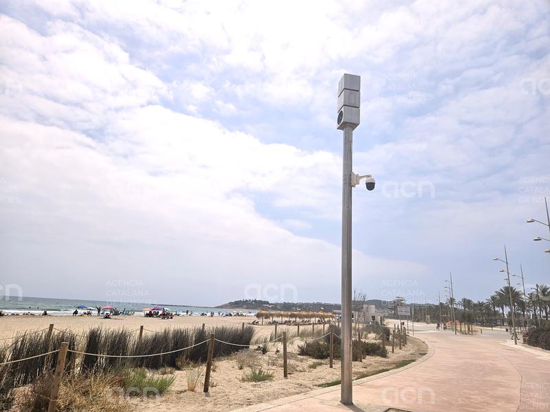 Vila-seca estrena càmeres de videovigilància i un sistema d'altaveus al passeig marítim de la Pineda