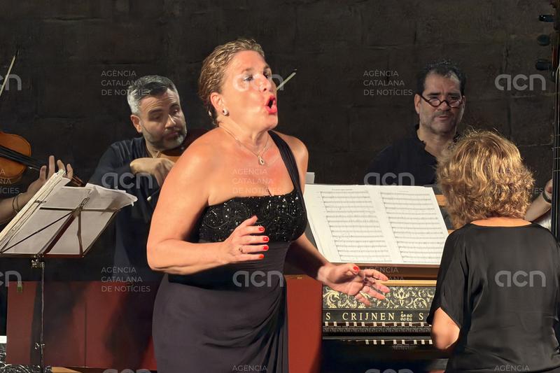 Europa Galante posa fi a les nits barroques del Porta Ferrada amb un concert amb la soprano Tina Gorina