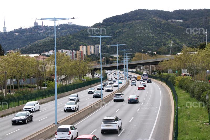La ronda de Dalt recupera el carril tallat per sentit entre les sortides 5 i 6 per les obres de cobertura